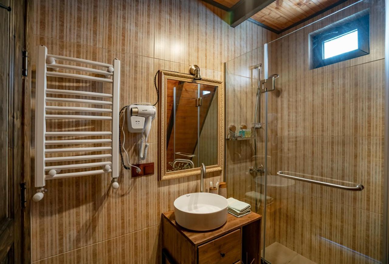 Voyager Villa Kazbegi Bagian luar foto